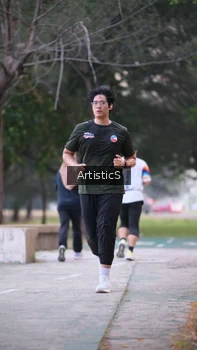 Runner Photo 4322691