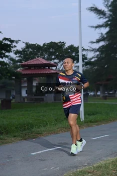 Runner Photo 4322696