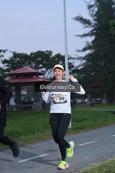 Runner Photo 4322710