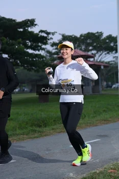 Runner Photo 4322711