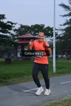 Runner Photo 4322718