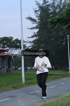 Runner Photo 4322732