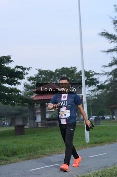 Runner Photo 4322736