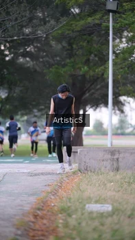 Runner Photo 4322744