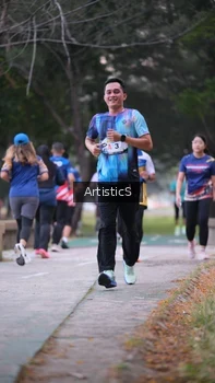 Runner Photo 4322752