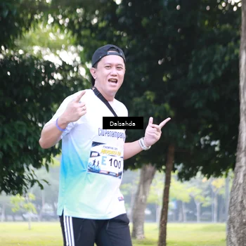Runner Photo 4322766