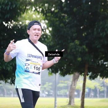 Runner Photo 4322768