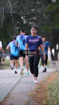 Runner Photo 4322778