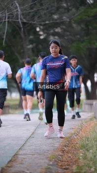 Runner Photo 4322792