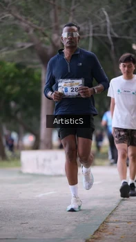 Runner Photo 4322823