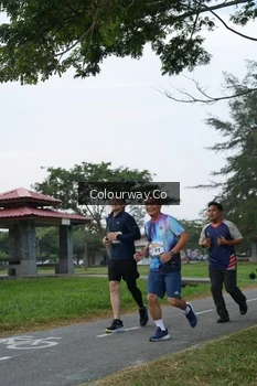 Runner Photo 4322830