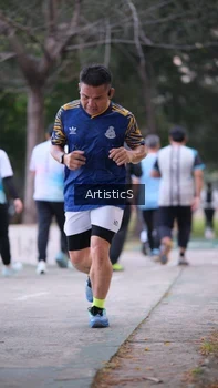 Runner Photo 4322843