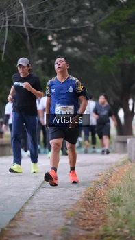 Runner Photo 4322860