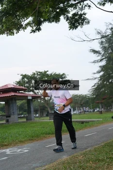 Runner Photo 4322870