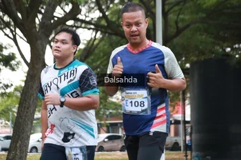 Runner Photo 4322900