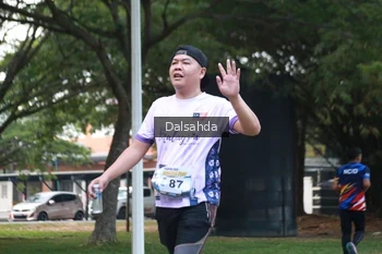Runner Photo 4322916
