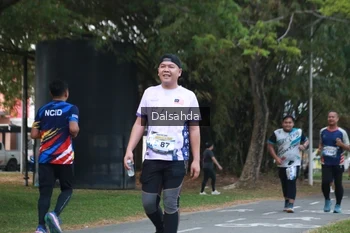 Runner Photo 4322923