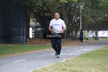 Runner Photo 4322959
