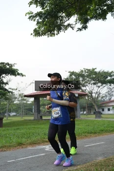 Runner Photo 4322986