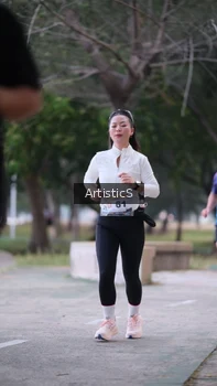 Runner Photo 4323006
