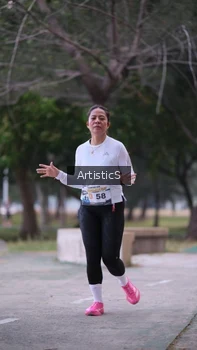 Runner Photo 4323032
