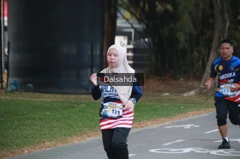 Runner Photo 4323034