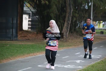 Runner Photo 4323046