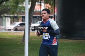 Runner Photo 4323064