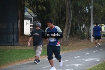 Runner Photo 4323065