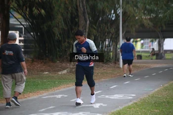 Runner Photo 4323073