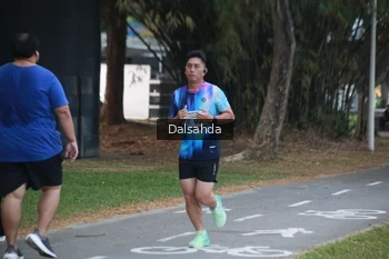 Runner Photo 4323084