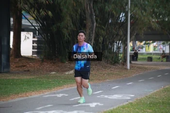 Runner Photo 4323085