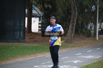 Runner Photo 4323089