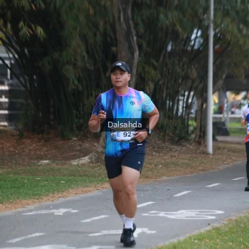 Runner Photo 4323108