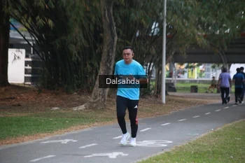 Runner Photo 4323111