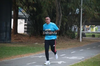 Runner Photo 4323112
