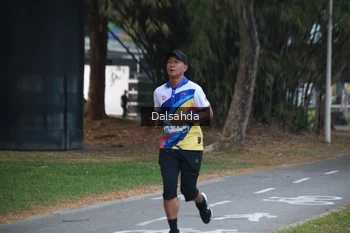 Runner Photo 4323118