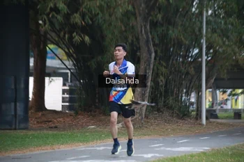 Runner Photo 4323122