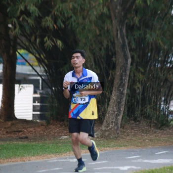 Runner Photo 4323126