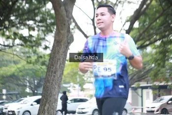 Runner Photo 4323147