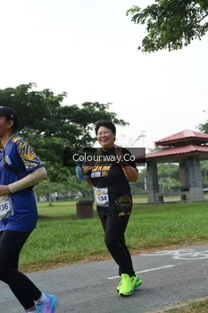 Runner Photo 4323168