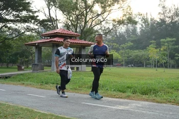Runner Photo 4323176