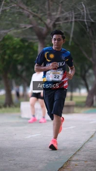 Runner Photo 4323181