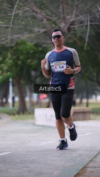 Runner Photo 4323187