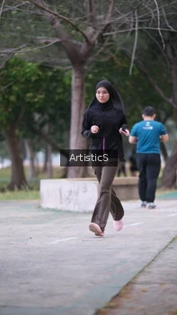 Runner Photo 4323189