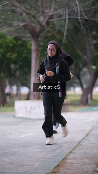 Runner Photo 4323227