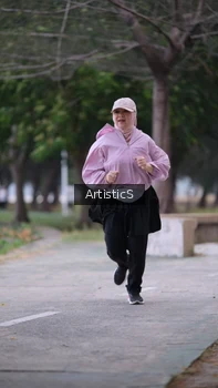 Runner Photo 4323233