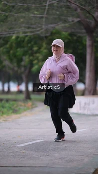 Runner Photo 4323237