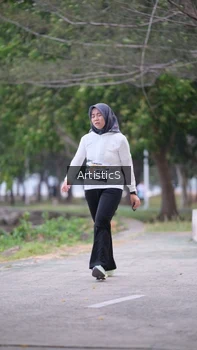 Runner Photo 4323240