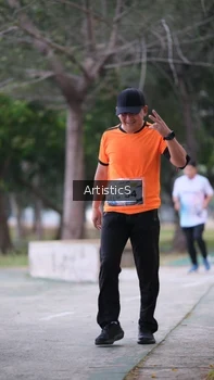 Runner Photo 4323267
